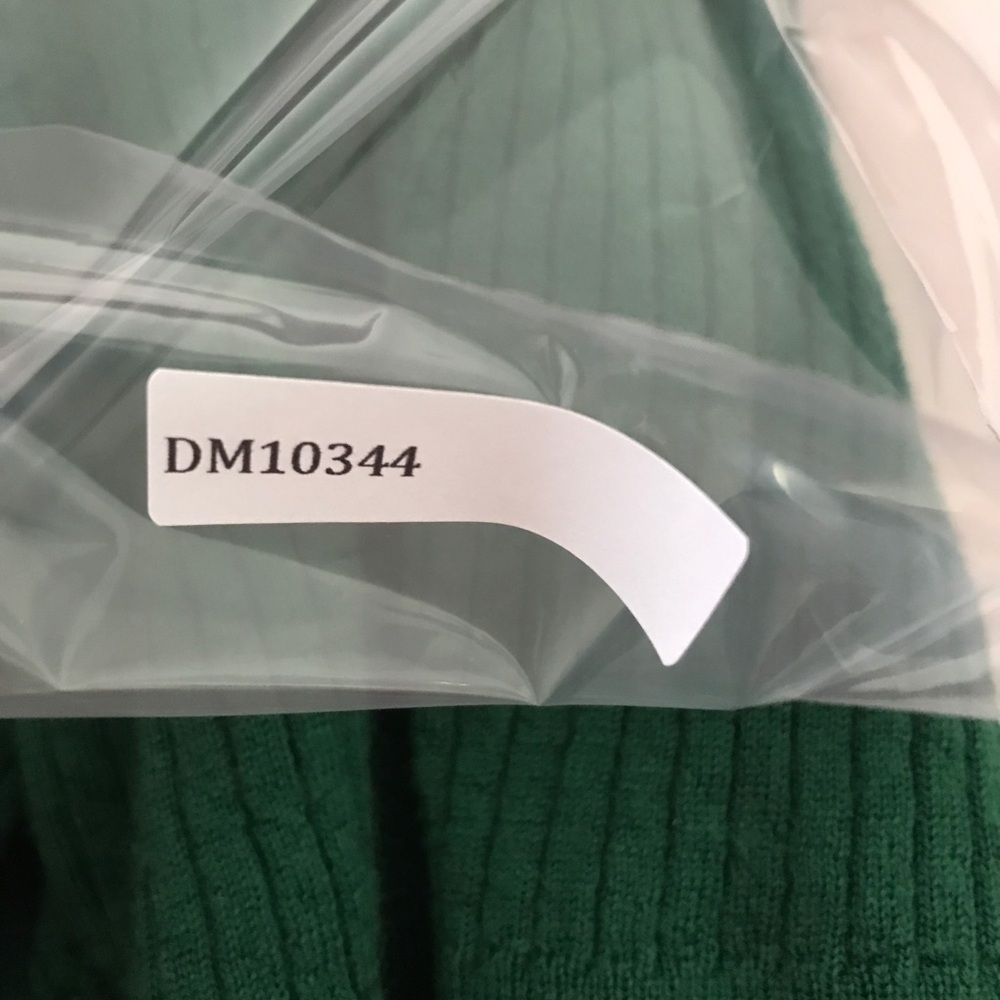 Green Ribbed Short-Sleeve Knit Top - Picture 7 of 7
